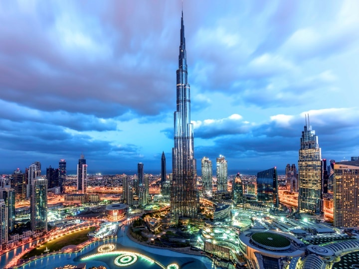 Charter flight from Dubai