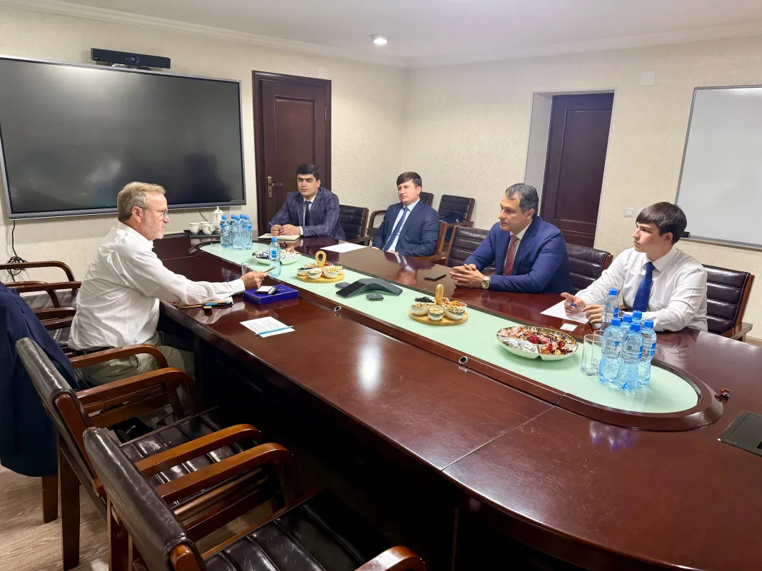 SOMON AIR DISCUSSES FLEET EXPANSION PROSPECTS WITH AVIATION CAPITAL GROUP (ACG)